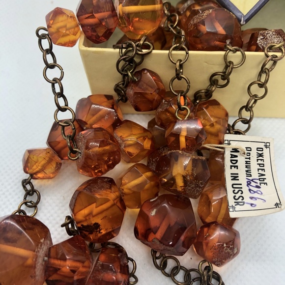 VTG BALTIC COGNAC AMBER NECKLACE FACETED BEADS - Picture 7 of 8